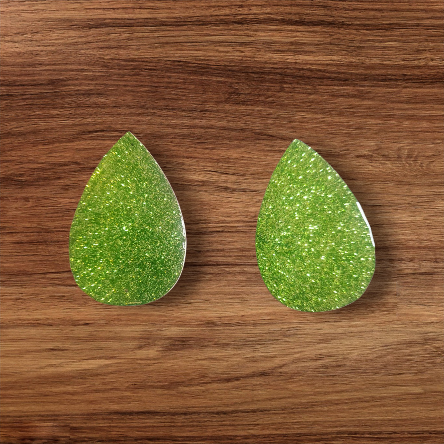 Sparkle in Green - Leaflet