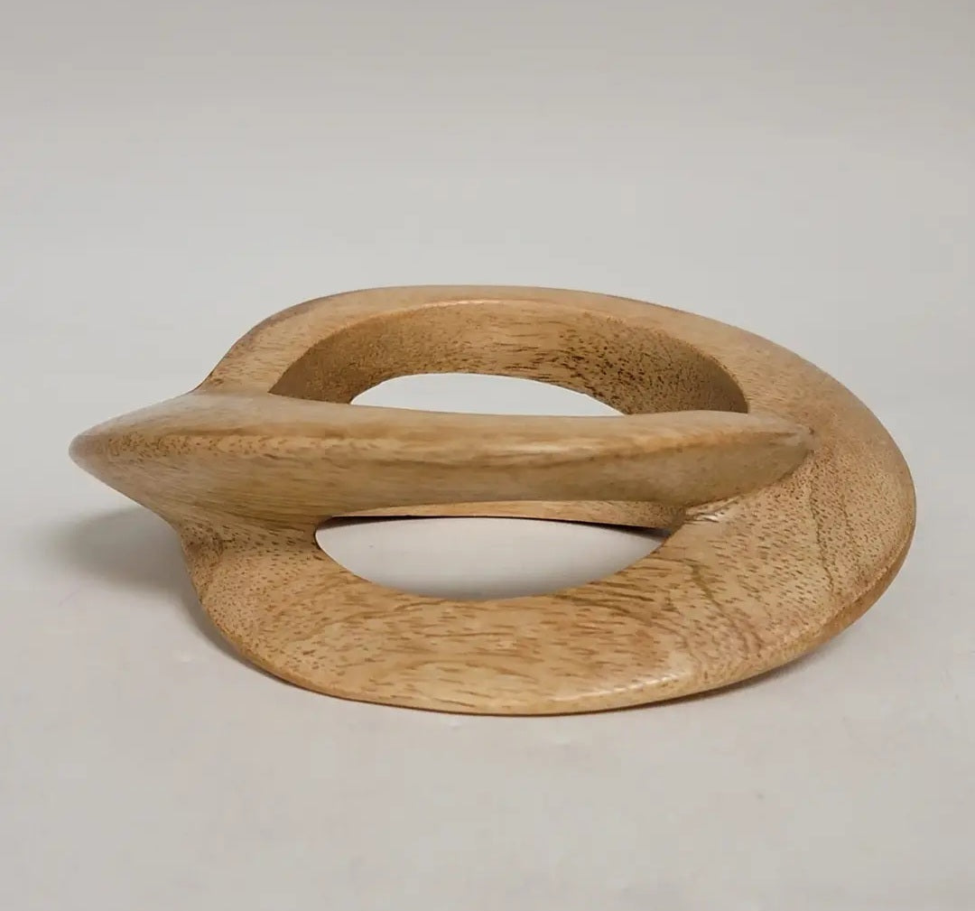 Wooden Curve Appeal ✨